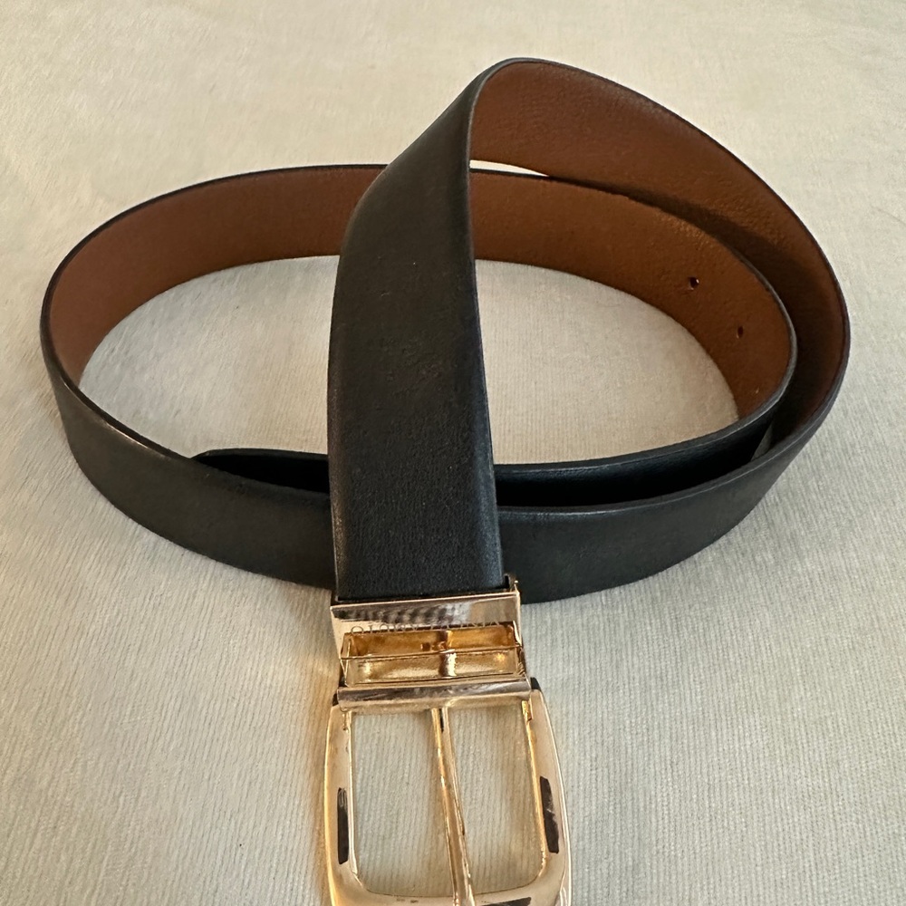 Vince Camuto Reversible Black/Brown Leather Belt with Gold Buckle